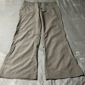 Patagonia Chino Pants Womens Size 10 Green Wide Leg Roll Tab Hem Travel Outdoor‎